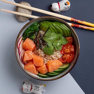 ПОКЕ С ЛОСОСЕМ